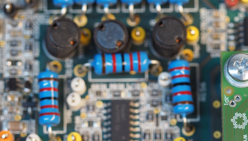 Highly Efficient Controllers for High-Speed Rotating Electrical Machines